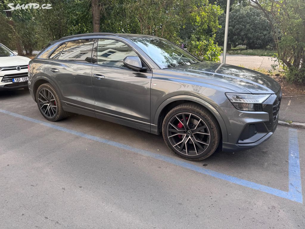 Audi Q8, Audi Q8 50 TDI quattro S line